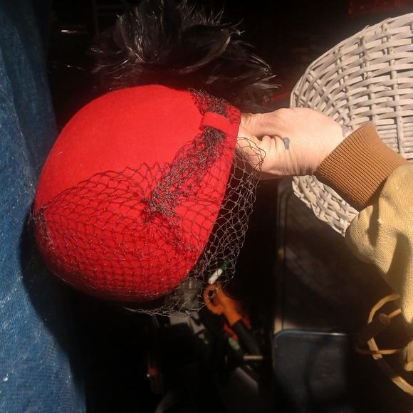 Bold Red and Black Hat with Textured Design - Picture 6 of 12